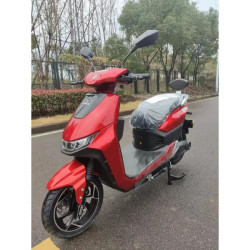 Yadea T9 (червоний)
