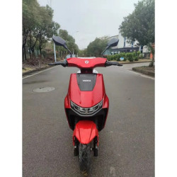 Yadea T9 (червоний)