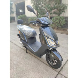 Yadea T5 (чорний)