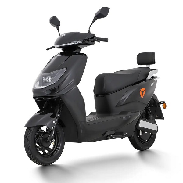 Yadea T2 (чорний)